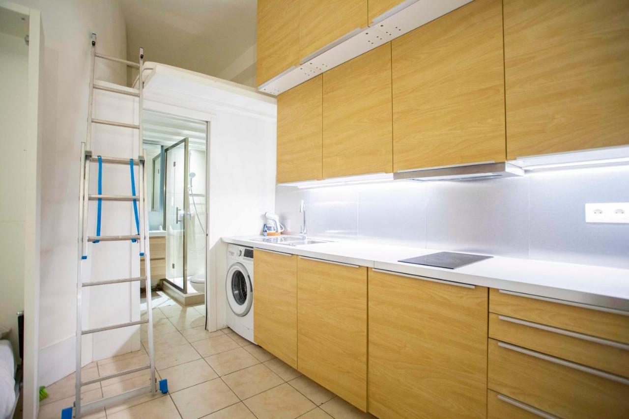 Grand Studio Cosy Pres De Republique Appartamento Parigi